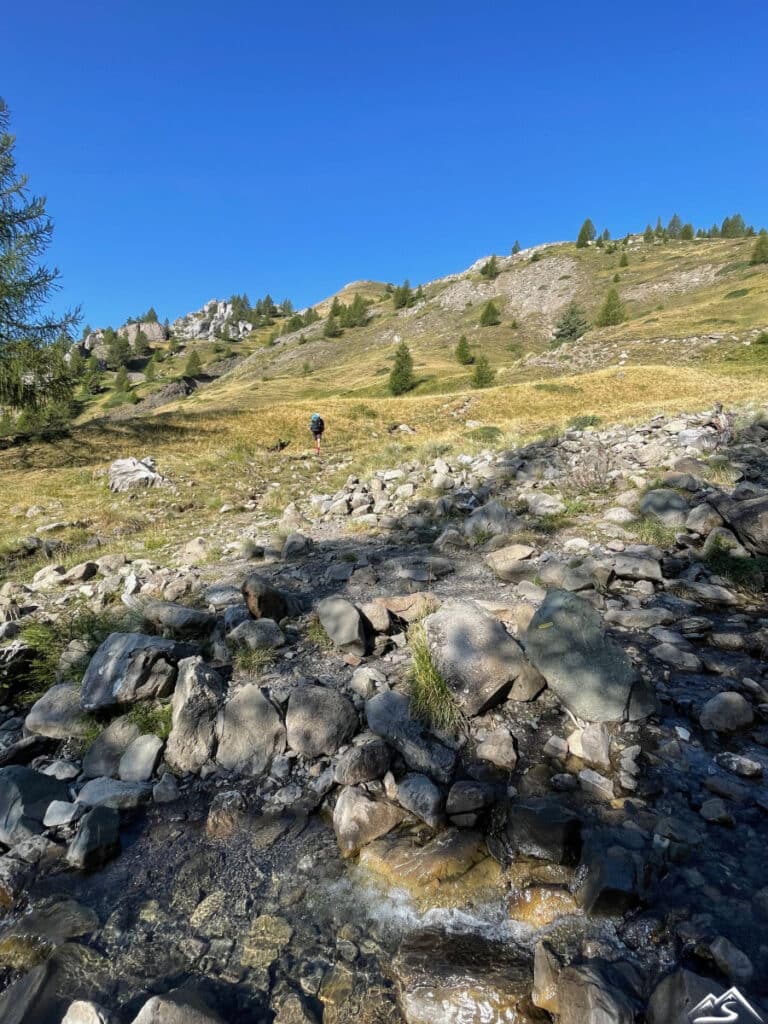Ruisseau sur le parcours de montée au Palastre