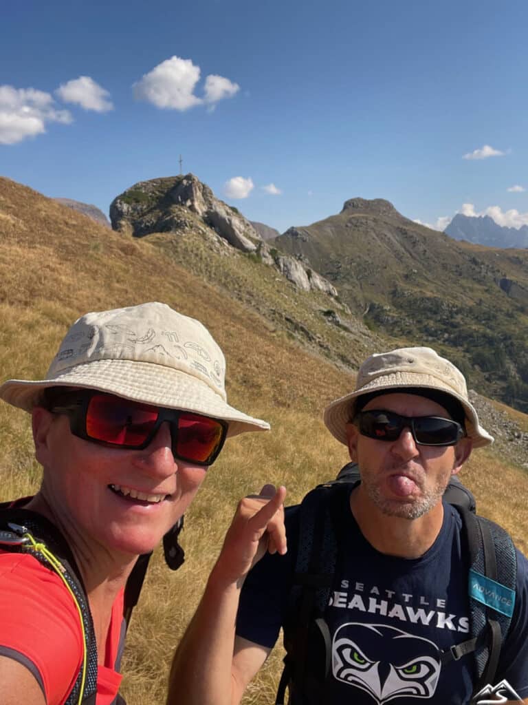 Sev et Mika arrivé pour ce Hike and Fly au Palastre
